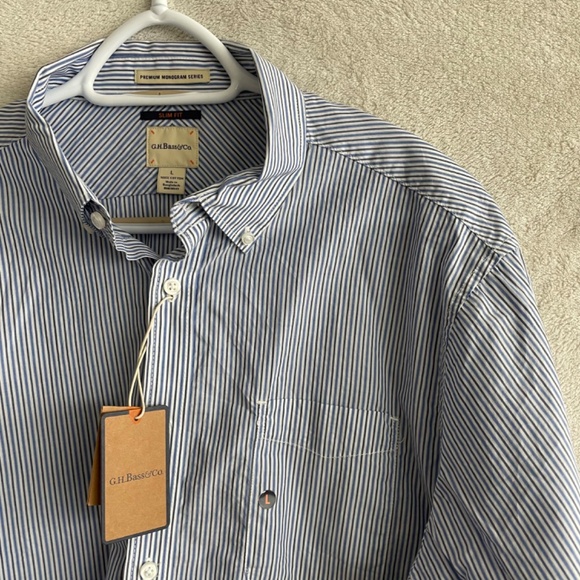 G.H. Bass & Co. Slim Fit Premium Monogram Series Dress Shirt. - Picture 5 of 8